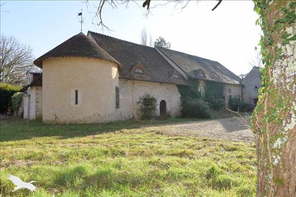 Maison à vendre |  Valaire |  16 pièces | 496 m²