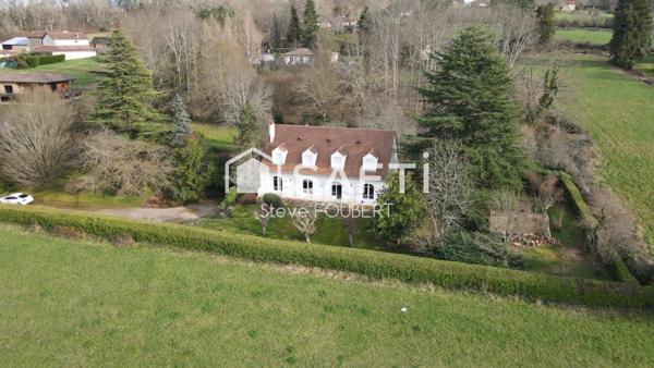 TRES BELLE PROPRIETE DE PLUS DE 200m2 SUR 5964m2