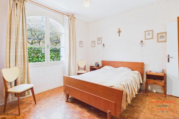 TRES BELLE PROPRIETE DE PLUS DE 200m2 SUR 5964m2