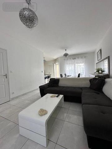 Maison à vendre à Saint-Barthélemy-d'Anjou dans le Maine-et-Loire (49124), ref : 49009-1271