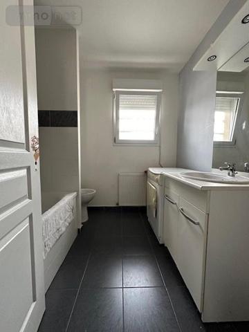 Maison à vendre à Saint-Barthélemy-d'Anjou dans le Maine-et-Loire (49124), ref : 49009-1271