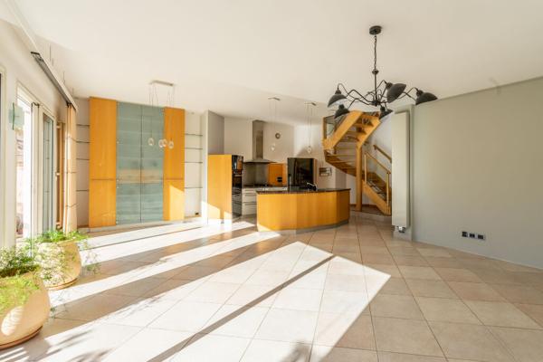 Maison lumineuse et familiale. 4 chambres, 140 m²