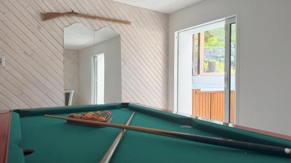 Vente                                                      Maison
                        
                     5 pièces                      200 m2                     à Aubigny-sur-Nère