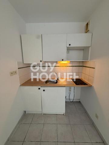 Appartement F2, 43 m² en rez-de-chaussée avec terrasse et parking, à vendre à PERPIGNAN, quartier Saint Martin