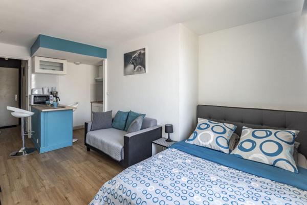 REIMS - HYPER CENTRE - TYPE 1 MEUBLÉ