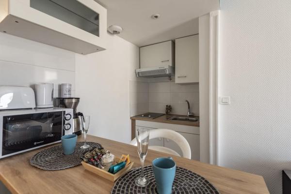 REIMS - HYPER CENTRE - TYPE 1 MEUBLÉ