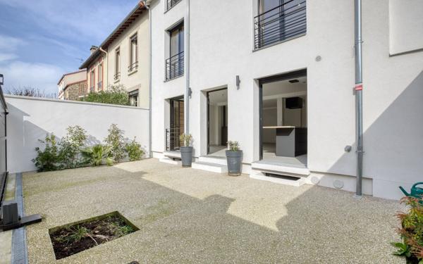 Maison à vendre    5 pièces •  Colombes