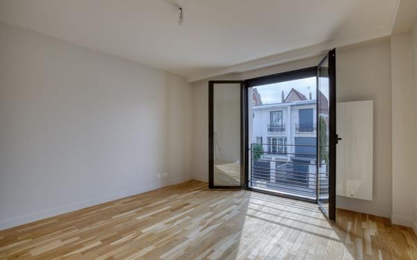 Maison à vendre    5 pièces •  Colombes