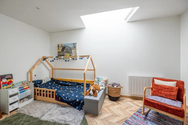 Maison à vendre 7 pièces LA JARRIE (17)