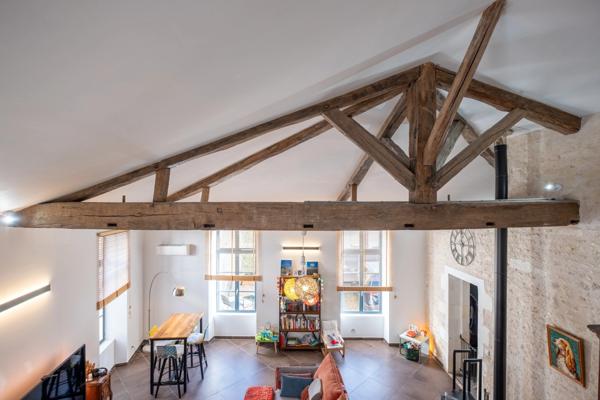 Maison à vendre 7 pièces LA JARRIE (17)