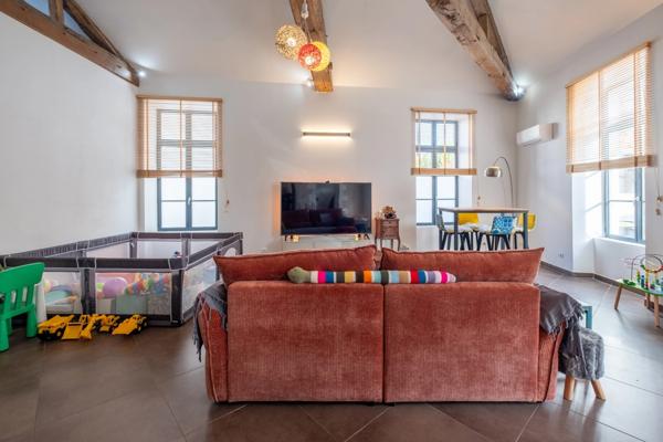 Maison à vendre 7 pièces LA JARRIE (17)