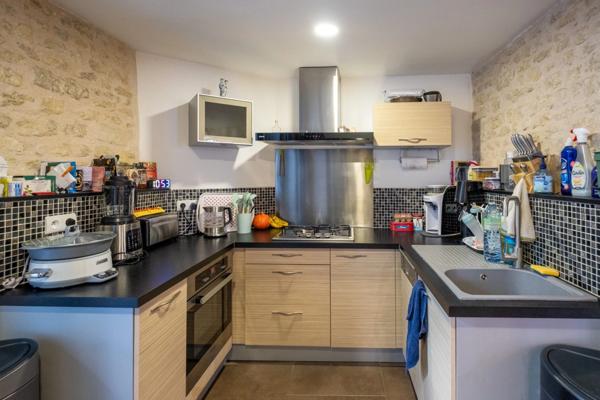 Maison à vendre 7 pièces LA JARRIE (17)