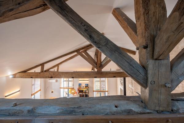 Maison à vendre 7 pièces LA JARRIE (17)