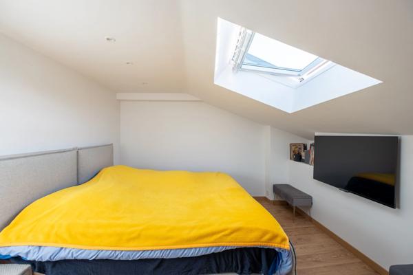 Maison à vendre 7 pièces LA JARRIE (17)