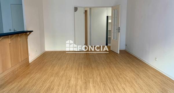 Location Appartement 3 pièces 72.83 m² - Lille 59800