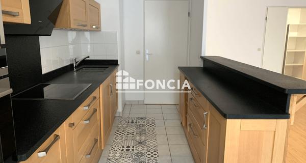 Location Appartement 3 pièces 72.83 m² - Lille 59800