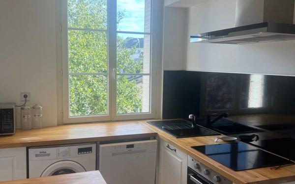Appartement à louer    3 pièces •  Saint-Cyr-sur-Loire