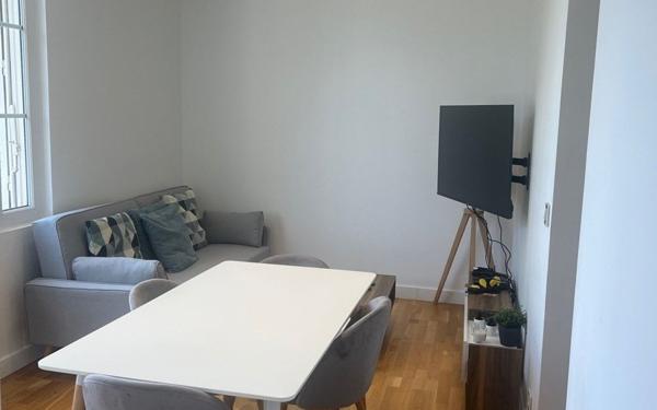 Appartement à louer    3 pièces •  Saint-Cyr-sur-Loire