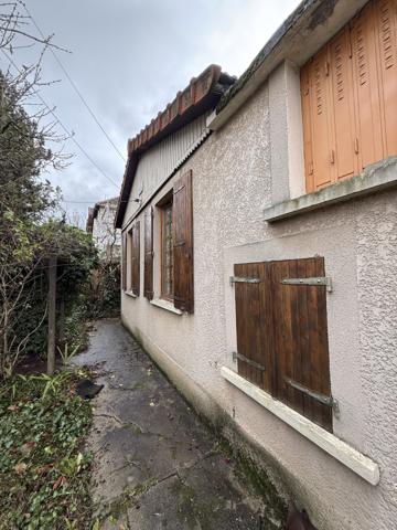 PAVILLON T3 - PROCHE GARE DE BLANC-MESNIL