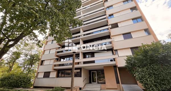 Location Appartement 4 pièces 78.41 m² - Evry 91000