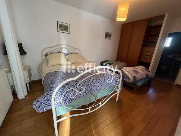 Maison 7 pièces - 227 m²