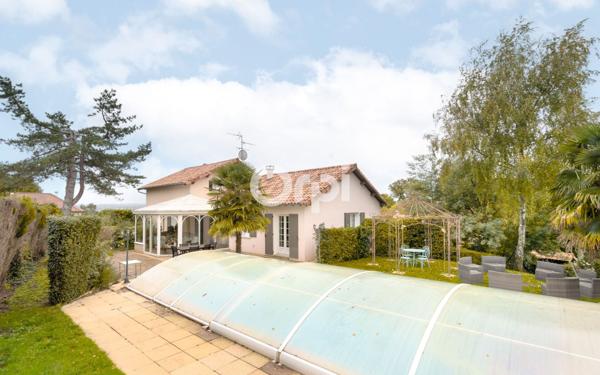 Maison à vendre    5 pièces • 166,78 m2 Isle