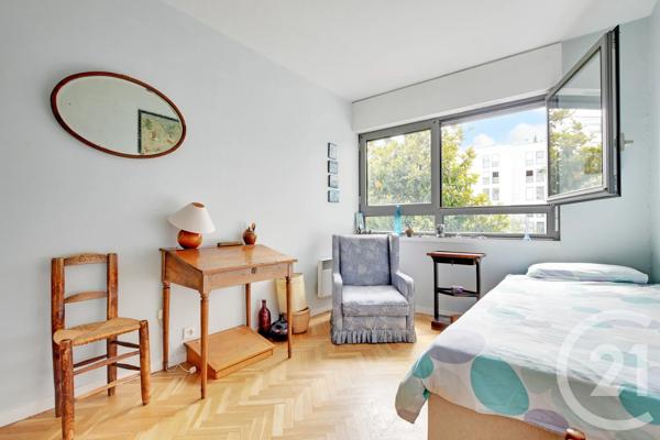 Appartement F3 à vendre  3 pièces - 91 m 2   PARIS  - 75020