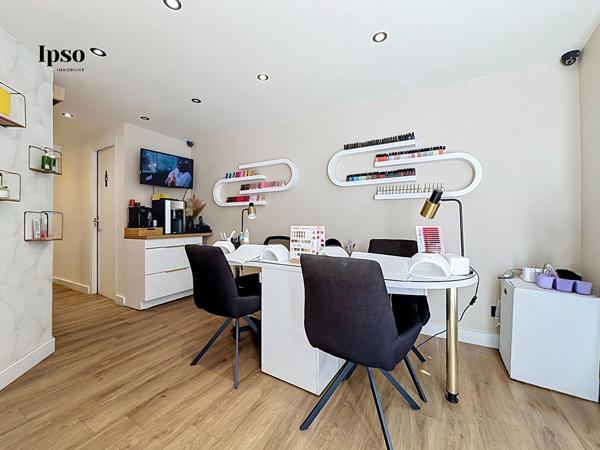 Cession fonds de commerce Esthétique Onglerie Coiffure à Lyon 2ème , Lyon