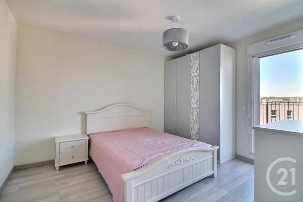 Appartement Duplex à vendre  4 pièces - 100 m 2   ROSNY SOUS BOIS  - 93