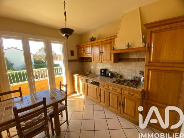 Maison à vendre 6 pièces 110 m² Beauchastel