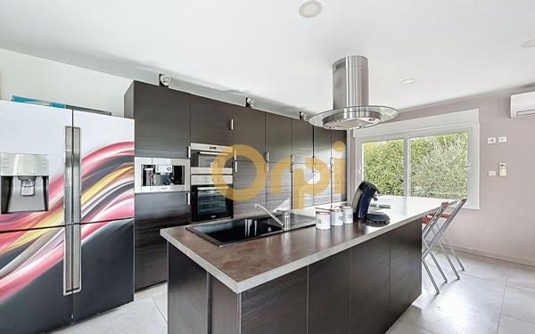 Maison à vendre    4 pièces • 186 m2 Bagnols-en-Forêt