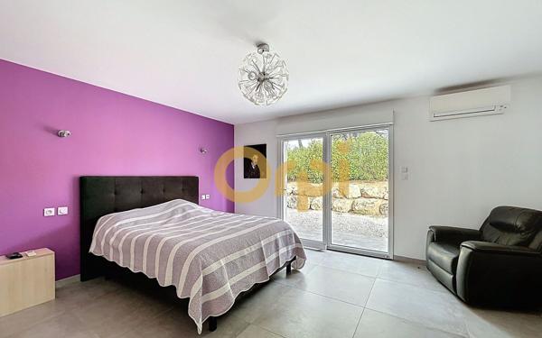 Maison à vendre    4 pièces • 186 m2 Bagnols-en-Forêt