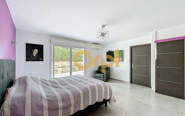 Maison à vendre    4 pièces • 186 m2 Bagnols-en-Forêt