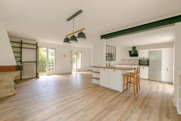 Maison familiale avec jardin