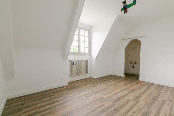 Maison familiale avec jardin