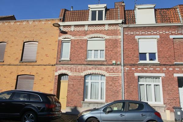 Roubaix Rue Montgolfier - Maison 1930 mitoyenne 4 chambres 115 m2 habitables