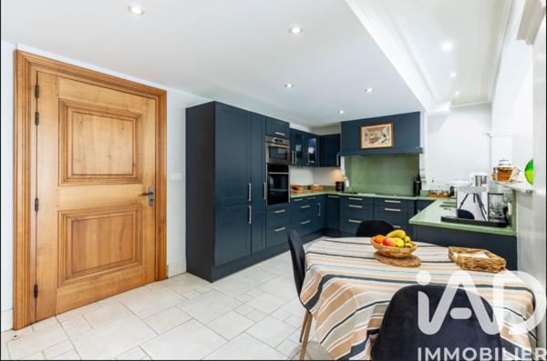 Maison à vendre 10 pièces 330 m² Rivesaltes