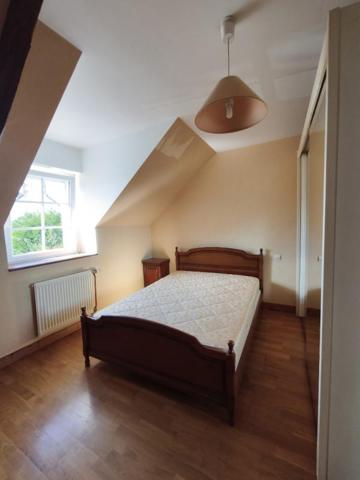 MEUCON Maison 4 pièces 141 m²