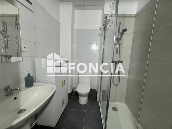 Location Studio meublé 20.32 m² - 23 RUE EDOUARD VAILLANT Tours 37000