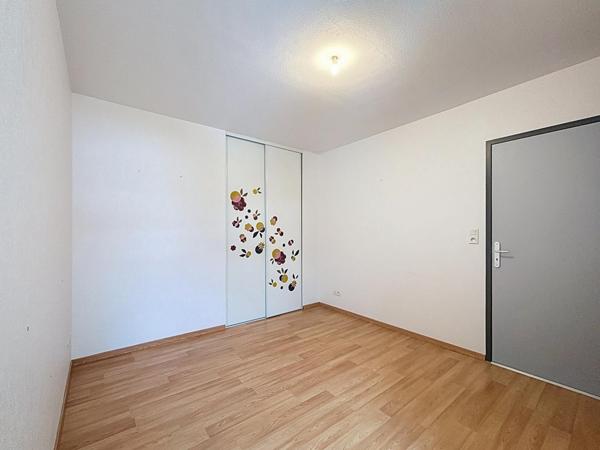 Appartement Récent + garage + cave