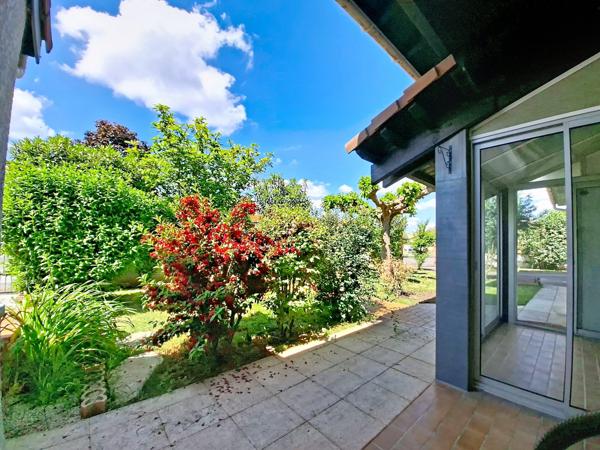 Maison 178 m² comprenant un T2 sur une parcelle de 630 m² DPE A