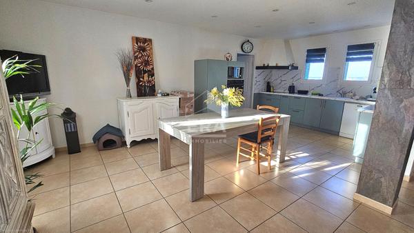 Maison Beaupouyet 8 pièce(s) 155,33 m2