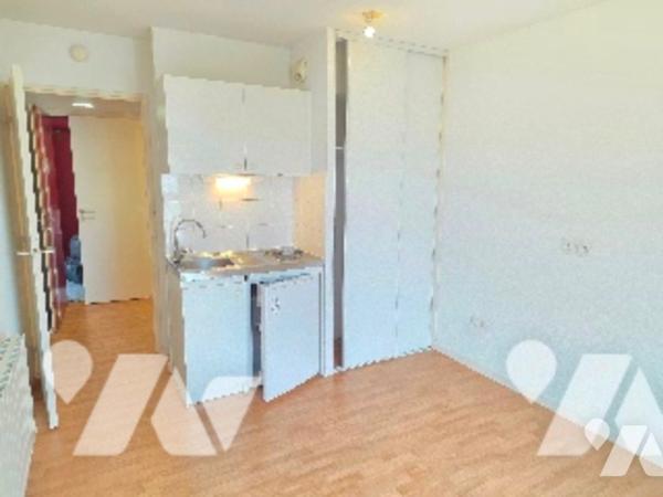 VILLEURBANNE. STUDIO CROIX LUIZET.