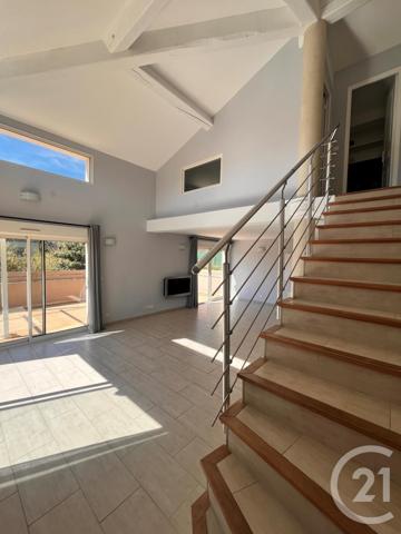 Appartement F4 à vendre  5 pièces - 89 m2 ST CYR SUR MER - 83