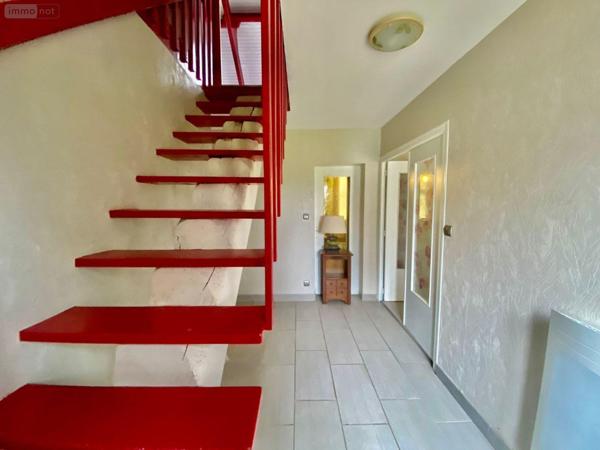 Maison à vendre à Arnage dans la Sarthe (72230), ref : 72122-1409