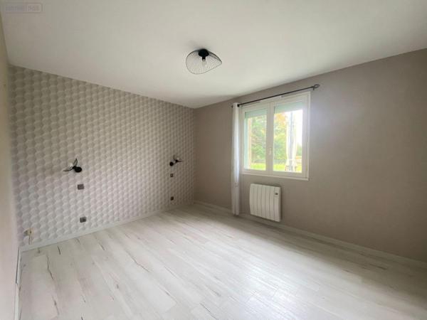 Maison à vendre à Arnage dans la Sarthe (72230), ref : 72122-1409