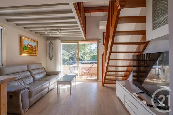 Appartement F2 à vendre  2 pièces - 32,38 m2 ST RAPHAEL - 83