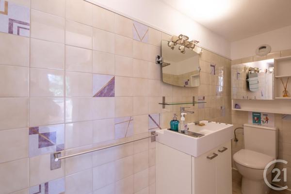 Appartement F2 à vendre  2 pièces - 32,38 m2 ST RAPHAEL - 83