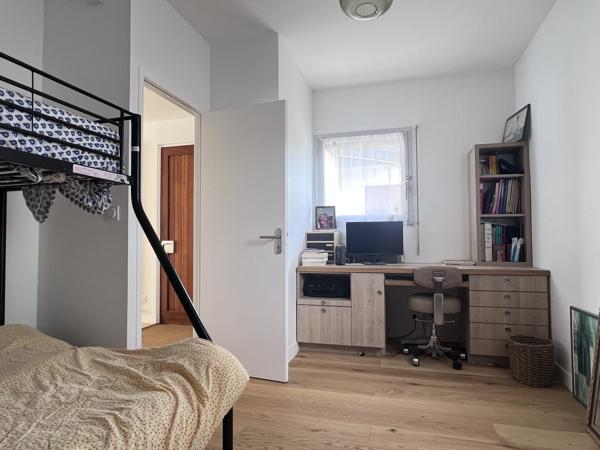 LA ROCHELLE LES MINIMES — Rez-de-jardin d'exception de 120 m² | Terrasse 100 m² Vue Mer | Configuration unique