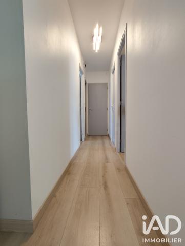Maison à vendre 5 pièces 111 m² Saint-Jean-de-la-Ruelle